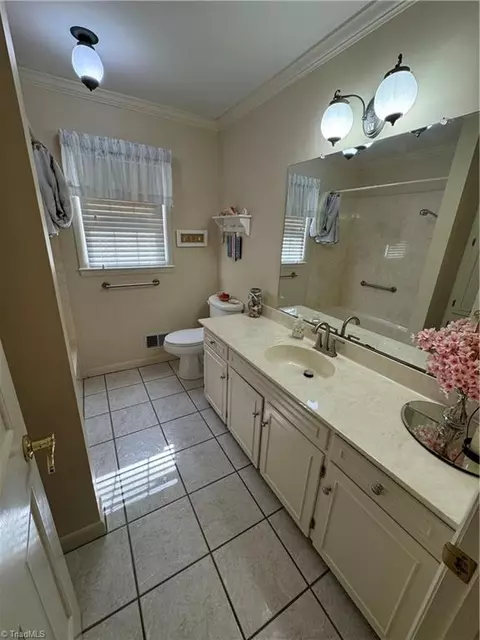 Bath - 112 Pilot View Dr, King, NC 27021 photo 1 of 2