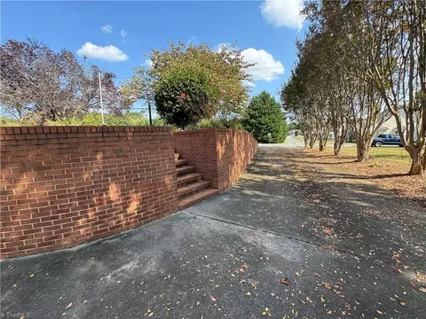 Exterior - 112 Pilot View Dr, King, NC 27021 photo 21 of 28
