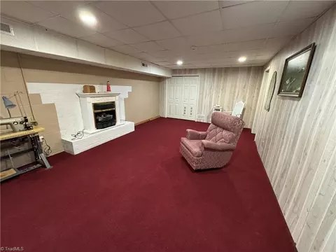 Living - 112 Pilot View Dr, King, NC 27021 photo 4 of 4