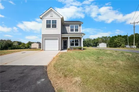 581 Gray Rd, Lexington, NC 27292