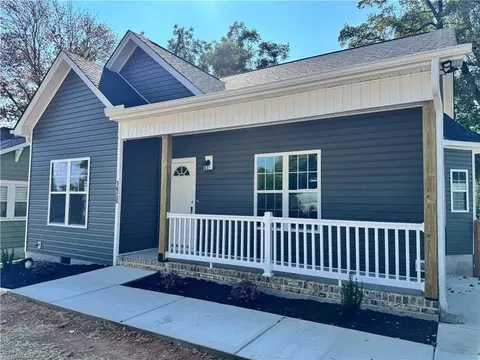 1620 Cherry St N, Winston Salem, NC 27105
