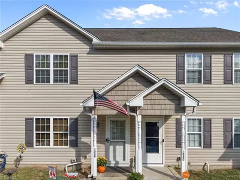 603 B Nelson St, Kernersville, NC 27284