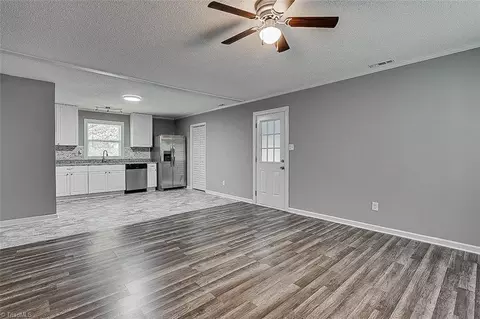 Living - 4124 Skyview Ct, Trinity, NC 27370 photo 3 of 4