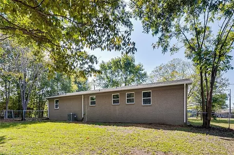 Exterior - 4124 Skyview Ct, Trinity, NC 27370 photo 5 of 5
