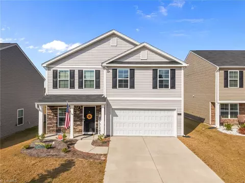 5277 Ironwood Dr, Winston Salem, NC 27127