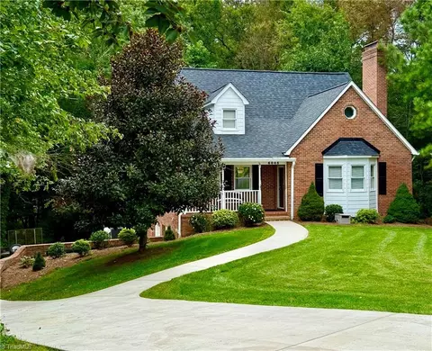 6045 Stone Bluff Dr, Clemmons, NC 27012