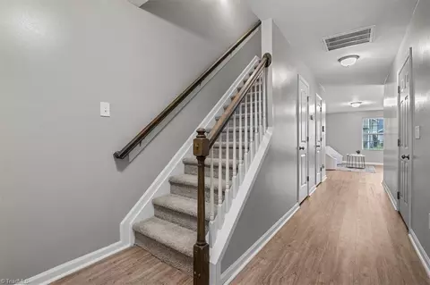 Entry Way - 3906 Copperfield Ct, High Point, NC 27265 photo 2 of 8