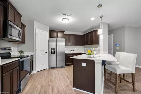 Entry Way - 3906 Copperfield Ct, High Point, NC 27265 photo 5 of 8