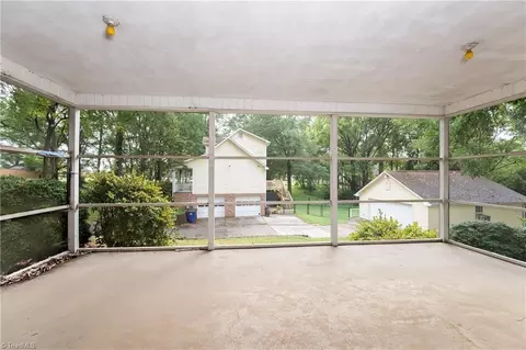 1314 Ebert St, Winston Salem, NC 27103 photo 13