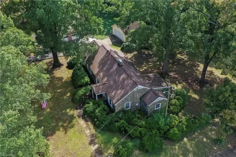1314 Ebert St, Winston Salem, NC 27103 photo 8