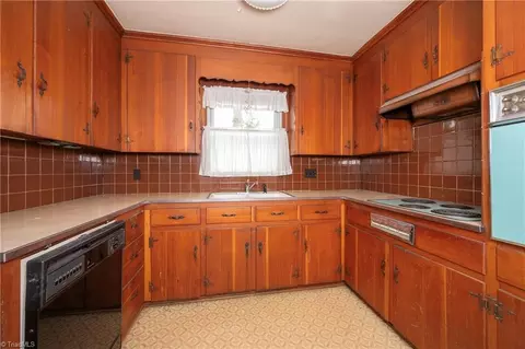 1314 Ebert St, Winston Salem, NC 27103 photo 11