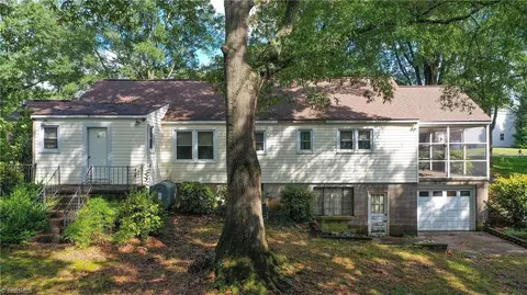 1314 Ebert St, Winston Salem, NC 27103 photo 16
