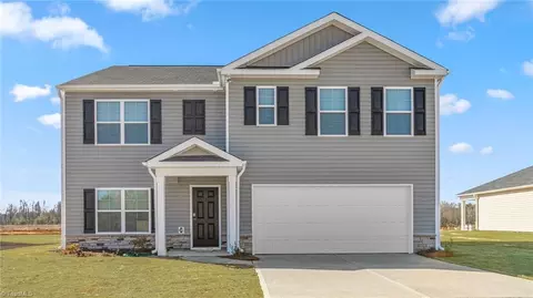 1022 Harb Dr, Archdale, NC 27263