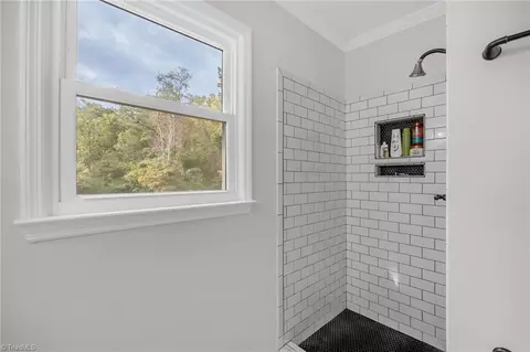 Bath - 3151 Broadview Dr, Pfafftown, NC 27040 photo 1 of 4