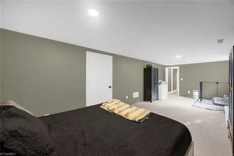 Bedroom - 3151 Broadview Dr, Pfafftown, NC 27040 photo 3 of 3