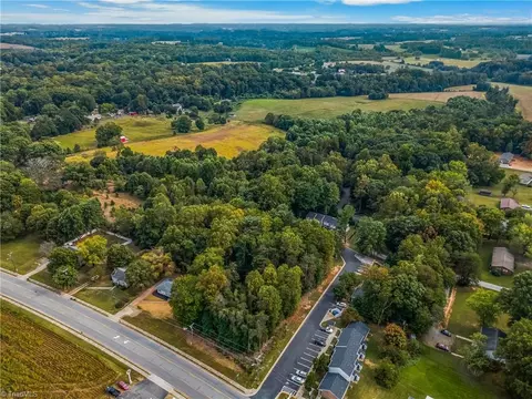 000 Main St W, Boonville, NC 27011