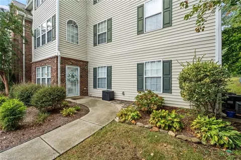 140 James Rd #1 D, High Point, NC 27265 photo 2
