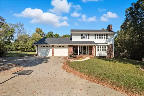 1886 Nc Highway 65 W, Walnut Cove, NC 27052