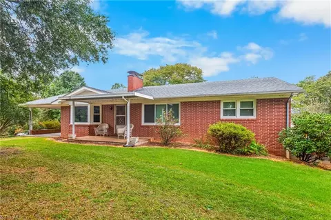 752 Joe Layne Mill Rd, Elkin, NC 28621