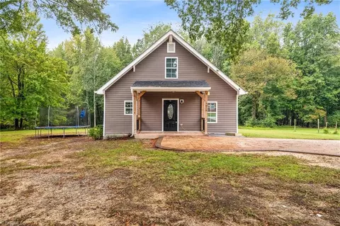 3820 David St, Archdale, NC 27263
