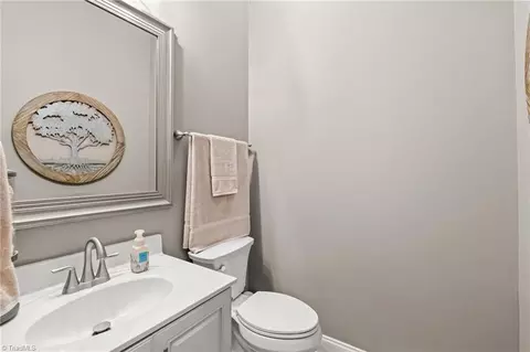 Bath - 5995 Lacey Ct, Trinity, NC 27370 photo 5 of 6