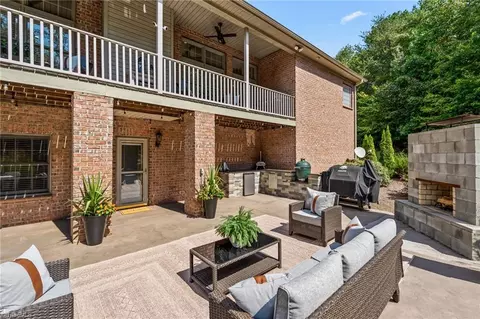 Exterior - 5995 Lacey Ct, Trinity, NC 27370 photo 8 of 9