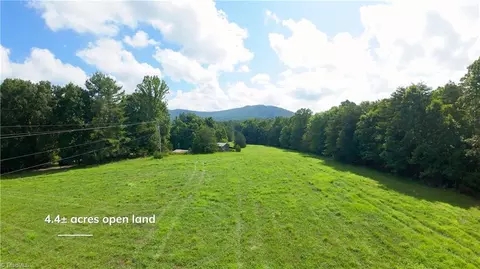 1942 High Bridge Rd, Pinnacle, NC 27043