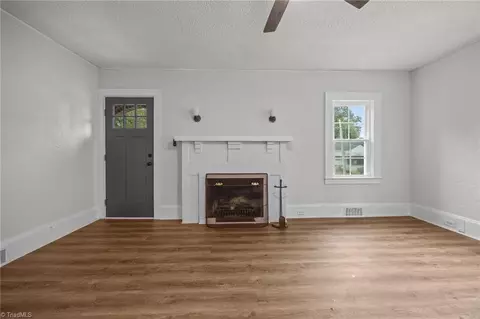 Living - 1012 Meredith St, High Point, NC 27260 photo 8 of 8