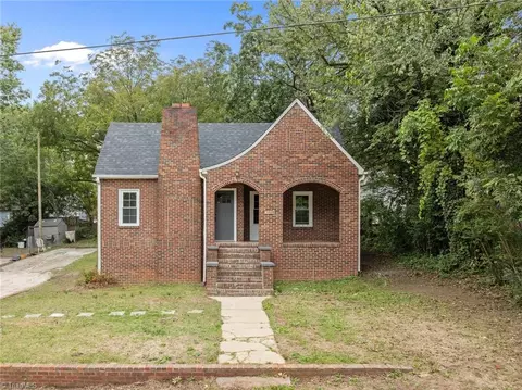 Exterior - 1012 Meredith St, High Point, NC 27260 photo 2 of 6