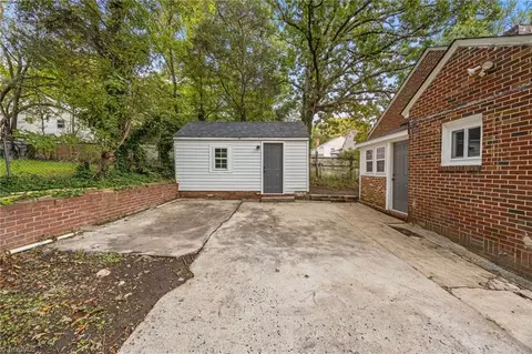Exterior - 1012 Meredith St, High Point, NC 27260 photo 5 of 6