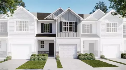 1894 Pheasant Trace Cir, Kernersville, NC 27284