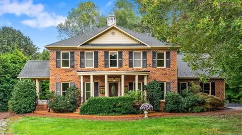 6770 Brookbank Rd, Summerfield, NC 27358