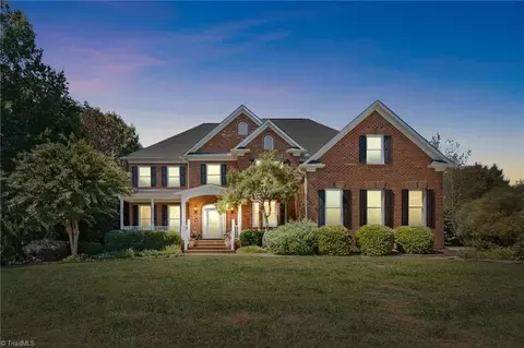 7011 Mustang Ct, Summerfield, NC 27358