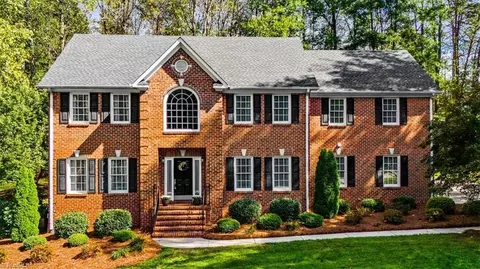 1800 Wild Fern Dr, Oak Ridge, NC 27310