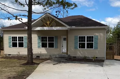 1927 South Ave, Eden, NC 27288