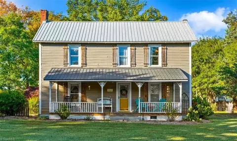 6842 Welborn Rd, Trinity, NC 27370