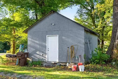 Exterior - 6842 Welborn Rd, Trinity, NC 27370 photo 5 of 5