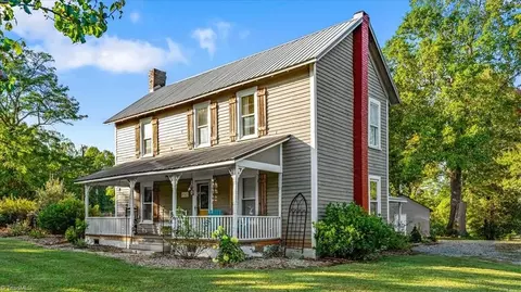 Exterior - 6842 Welborn Rd, Trinity, NC 27370 photo 3 of 5