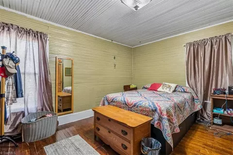 Bedroom - 6842 Welborn Rd, Trinity, NC 27370 photo 1 of 7