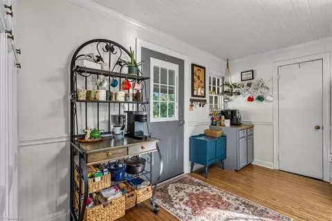 Entry Way - 6842 Welborn Rd, Trinity, NC 27370 photo 2 of 4