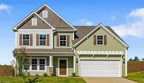 1329 Creek Knoll Dr, Lewisville, NC 27023