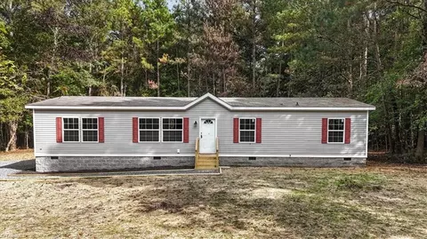662 Westwood Dr, Seagrove, NC 27341