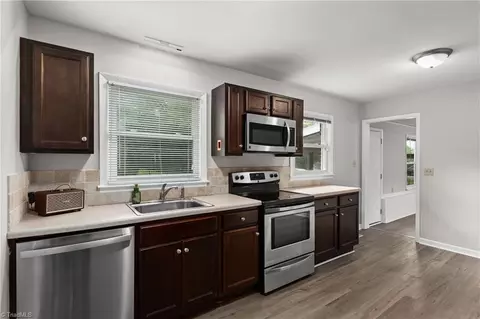 4914 Elmwood St, Trinity, NC 27370 photo 10