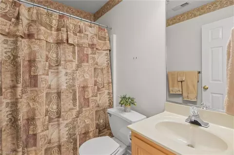 1016 Tesh Ct, High Point, NC 27265 photo 22