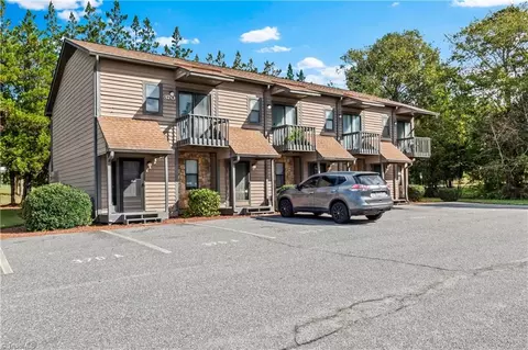 370 Vista Cir #A, Winston Salem, NC 27106