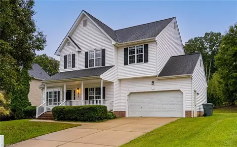 2713 Glasshouse Rd, Jamestown, NC 27282