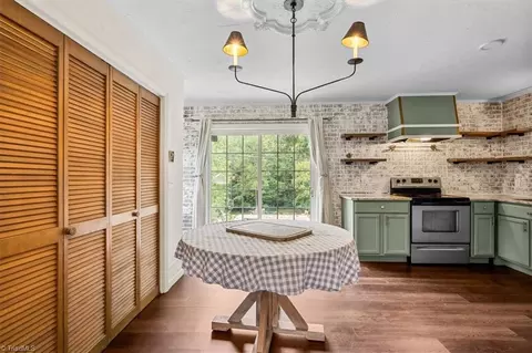Kitchen - 4727 Meadowbrook Dr, Trinity, NC 27370 photo 1 of 3