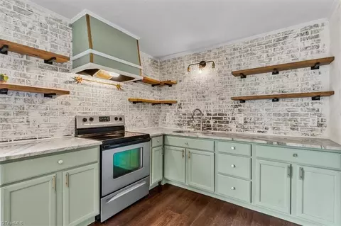 Kitchen - 4727 Meadowbrook Dr, Trinity, NC 27370 photo 3 of 3