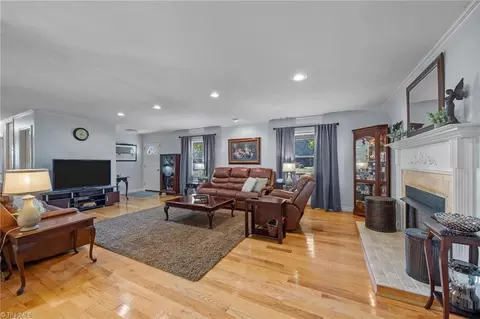 Living - 310 Jacobs Dr, Salisbury, NC 28144 photo 2 of 2