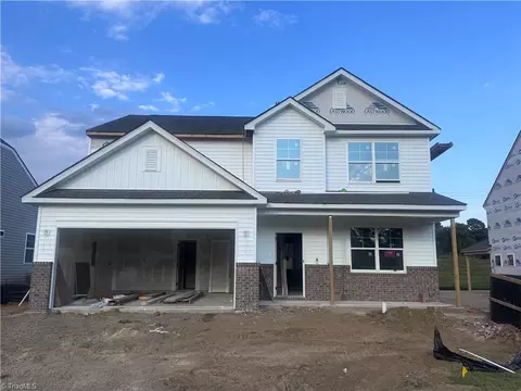 328 Blooming Maple Dr, Kernersville, NC 27284